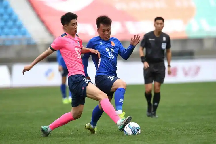 法国乙级联赛：梅斯 VS 格勒诺布尔